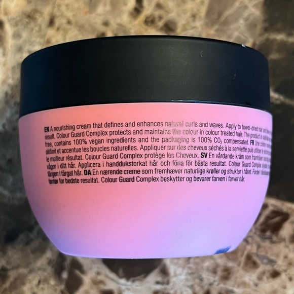 Maria Nila Curlicue cream - Picture 3 of 4